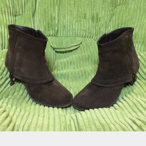 Suede Western Style Brown Ankle Bootie by Kellie & Katie  - women size 6